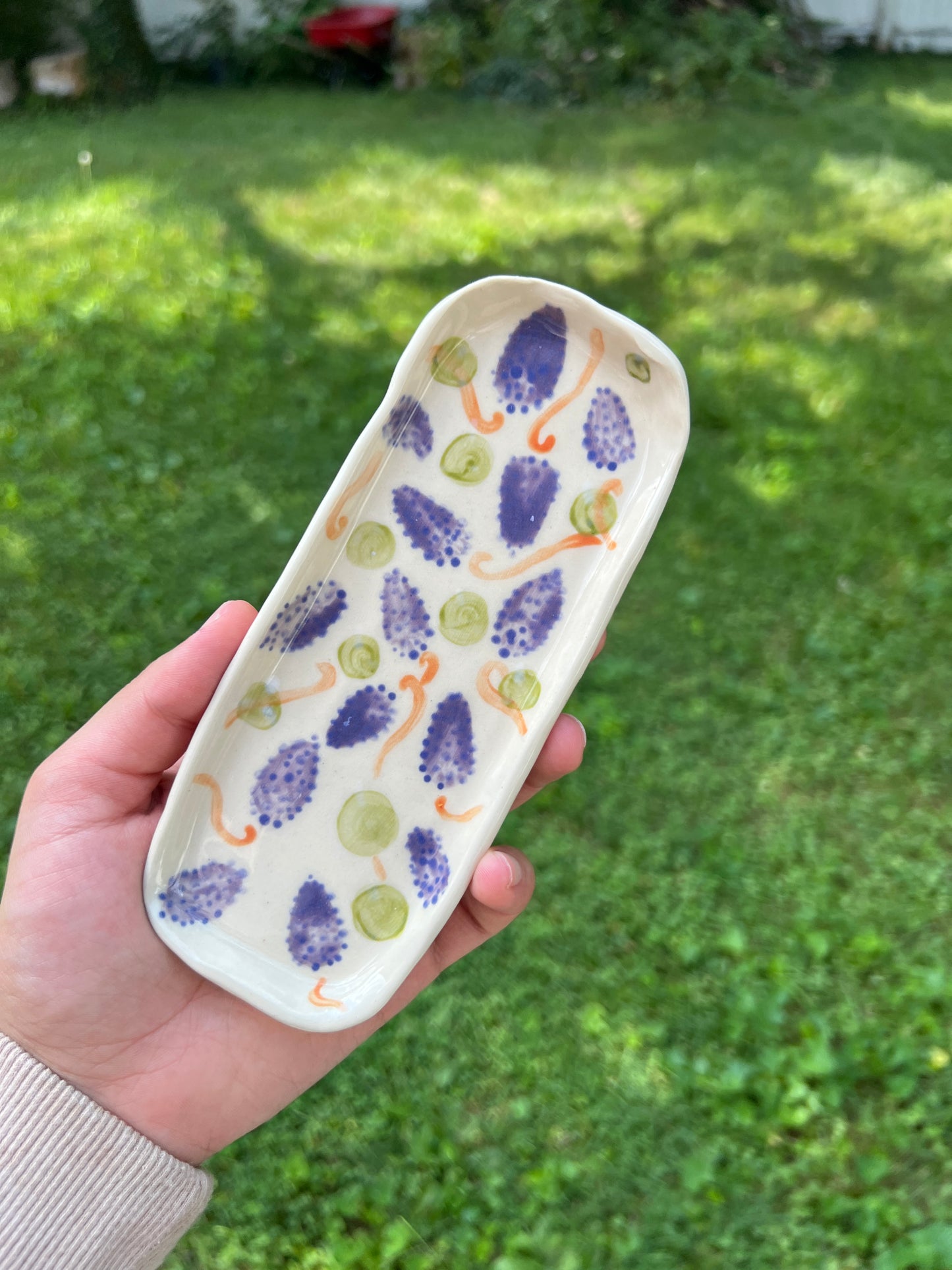 Grape Vines Plate
