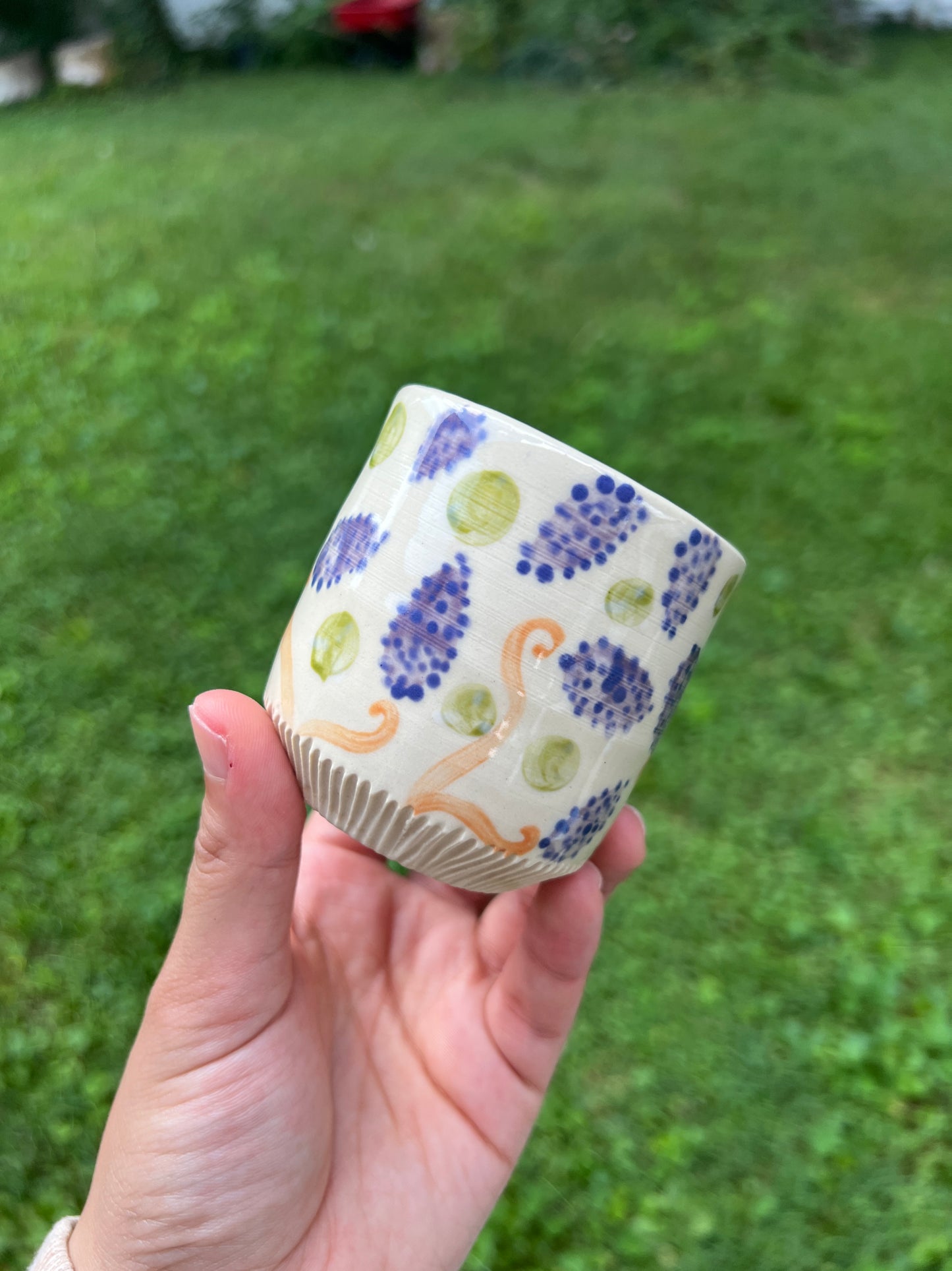 Grape Vines Mini cups